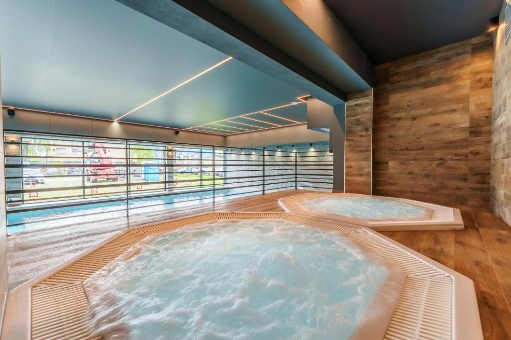 Akces Apartamenty Kasprowicza 20C- Basen, Sauny, Jacuzzi, Silownia W Cenie - Schwimmbad, Saunen, Jacuzzi, Fitnessstudio Im Preis Kolberg Exterior foto