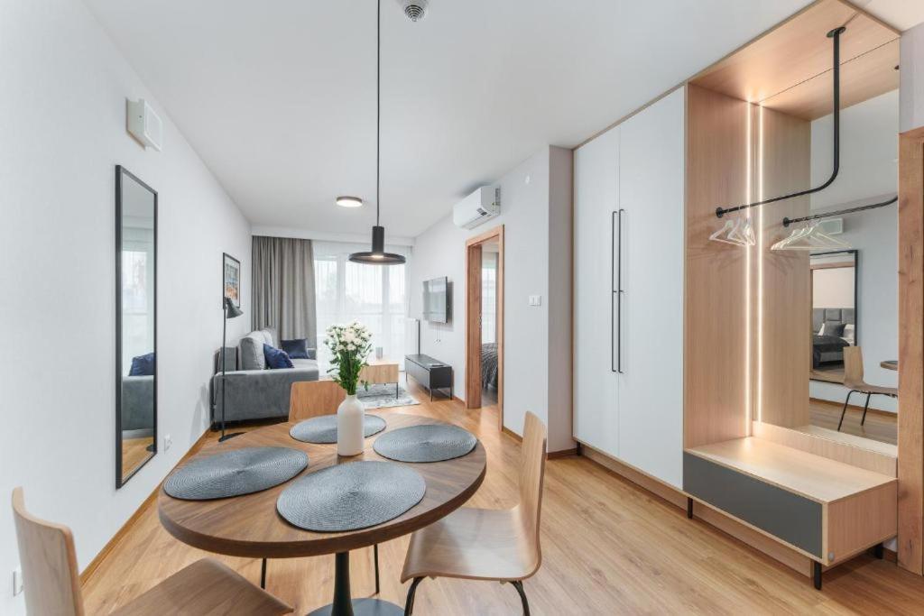 Akces Apartamenty Kasprowicza 20C- Basen, Sauny, Jacuzzi, Silownia W Cenie - Schwimmbad, Saunen, Jacuzzi, Fitnessstudio Im Preis Kolberg Exterior foto